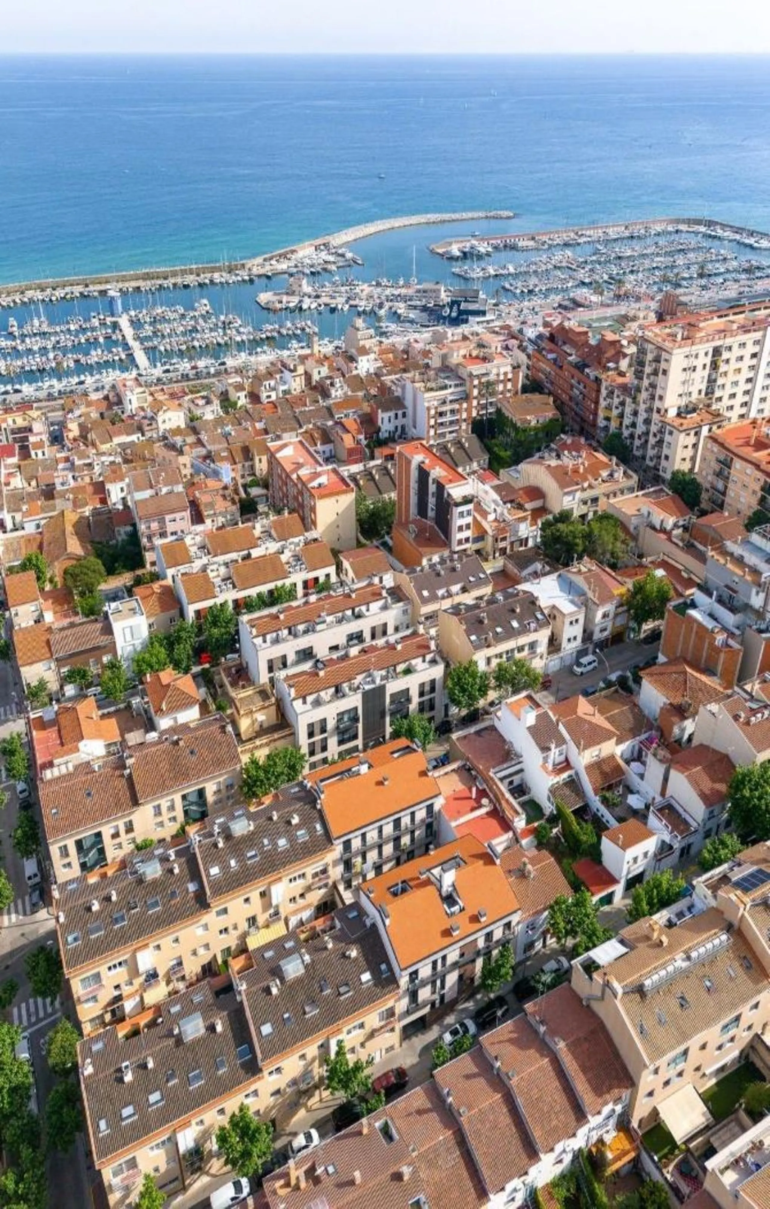 Exclusive plots with bespoke architectural projects on the Costa Brava