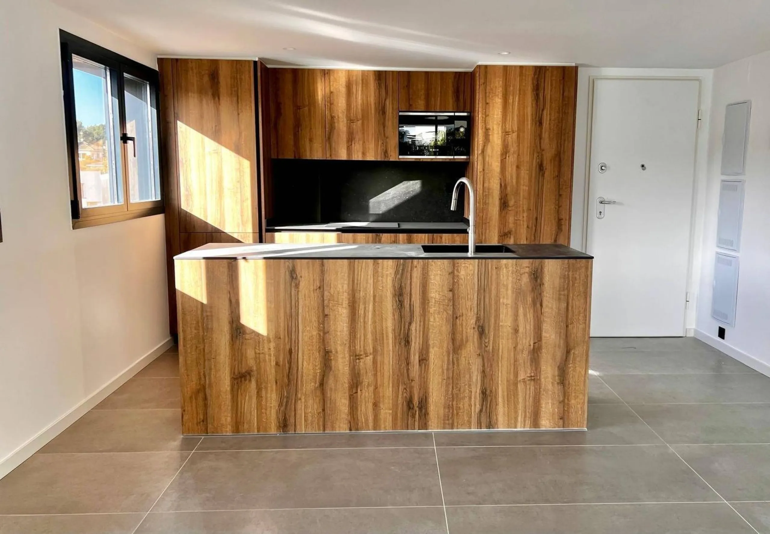 New-Build Penthouse with Private Terrace in Bellaterra, Barcelona