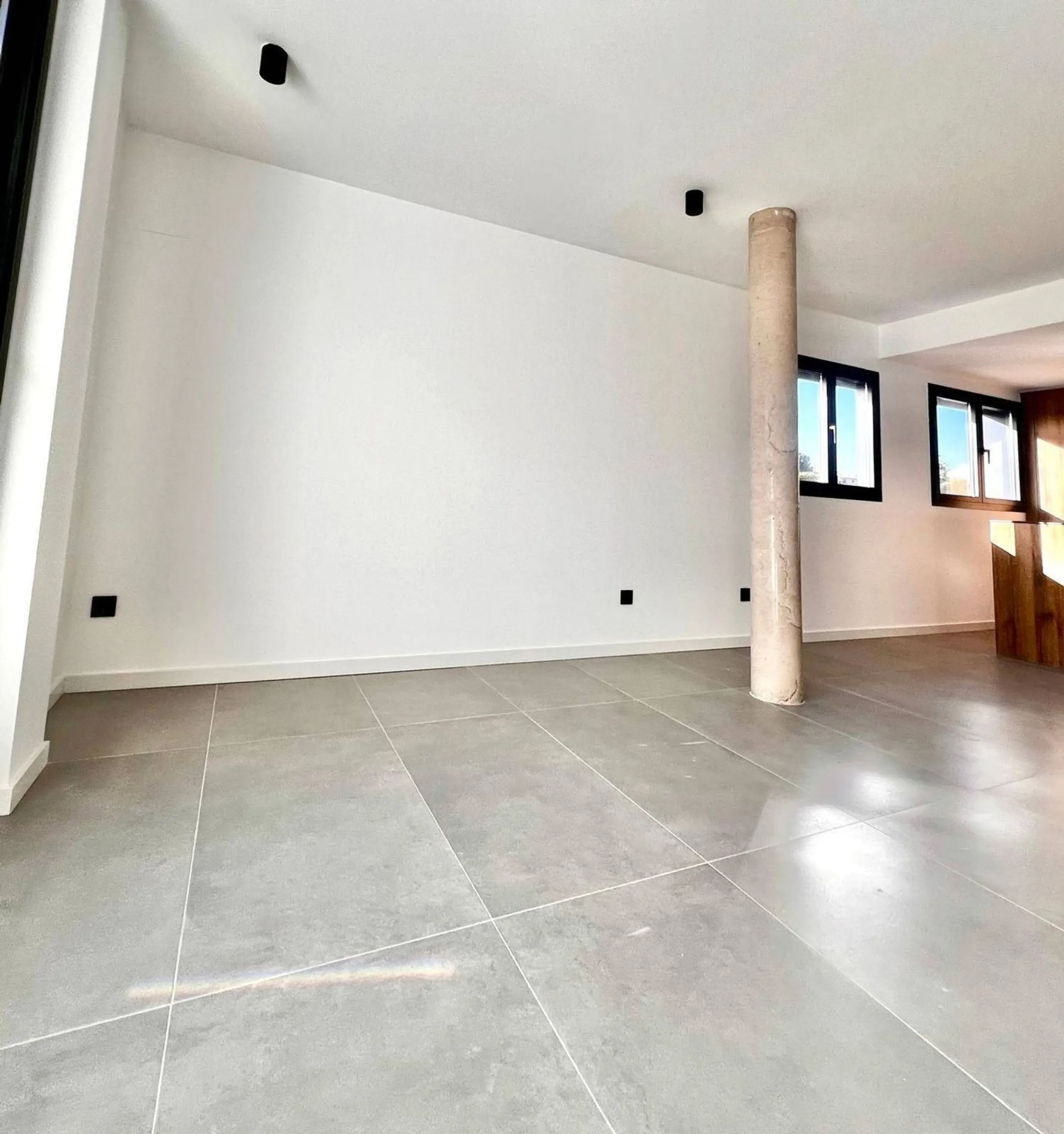 New-Build Penthouse with Private Terrace in Bellaterra, Barcelona