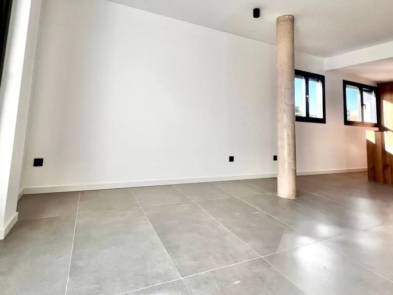 New-Build Penthouse with Private Terrace in Bellaterra, Barcelona