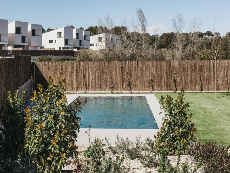 New-Build Penthouse with Private Terrace in Bellaterra, Barcelona