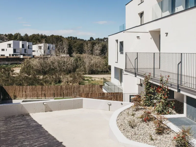 New-Build Penthouse with Private Terrace in Bellaterra, Barcelona