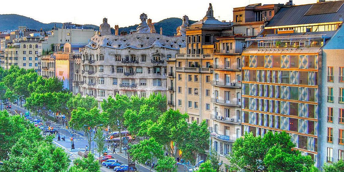 Property in Eixample, Barcelona: a Guide for Foreign Buyers